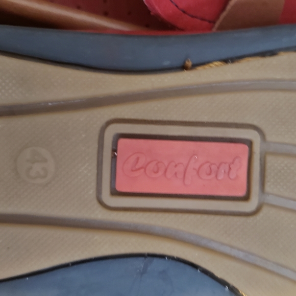 JUNGLE RED CONFORT LOAFER BY MERREL - Picture 7 of 11